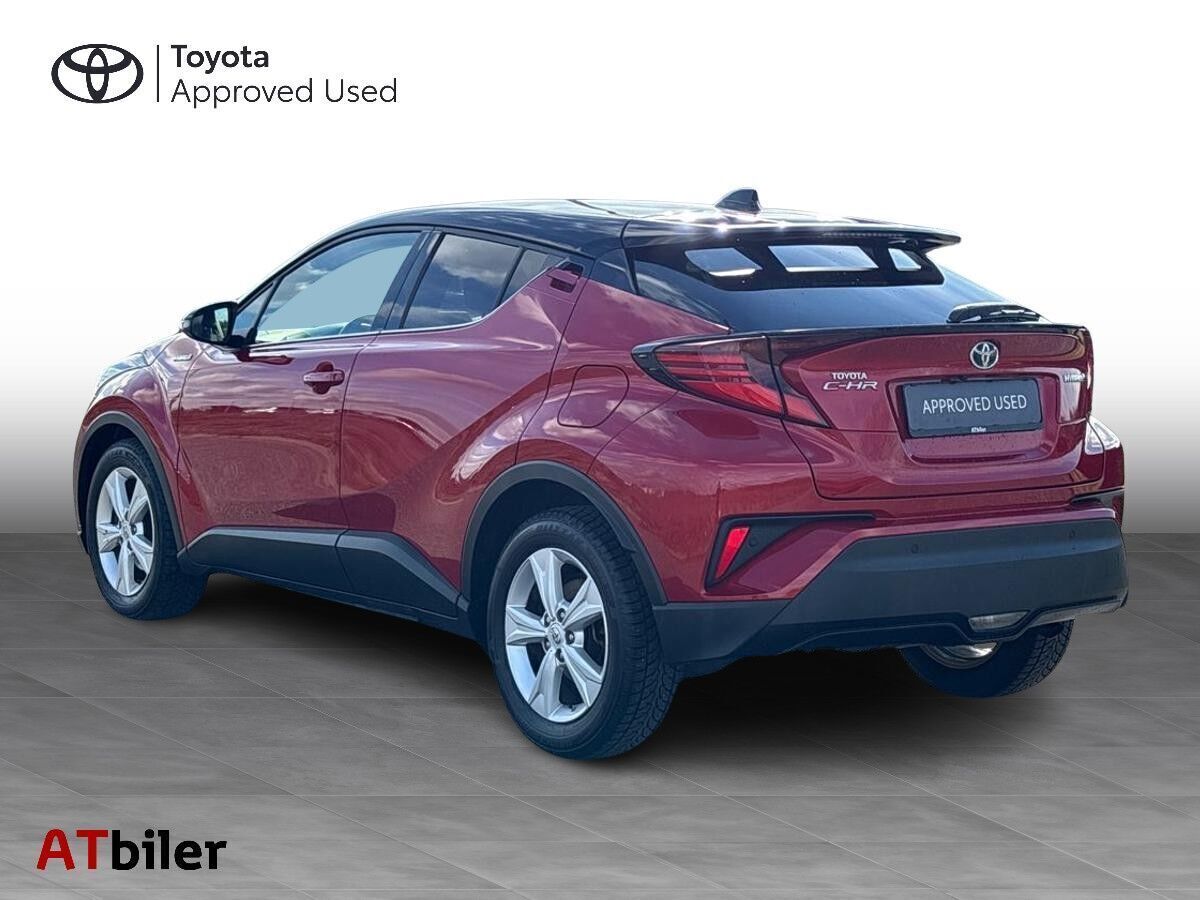 Toyota C-HR 1,8 Hybrid C-LUB Premium Multidrive S 122HK 5d Aut.