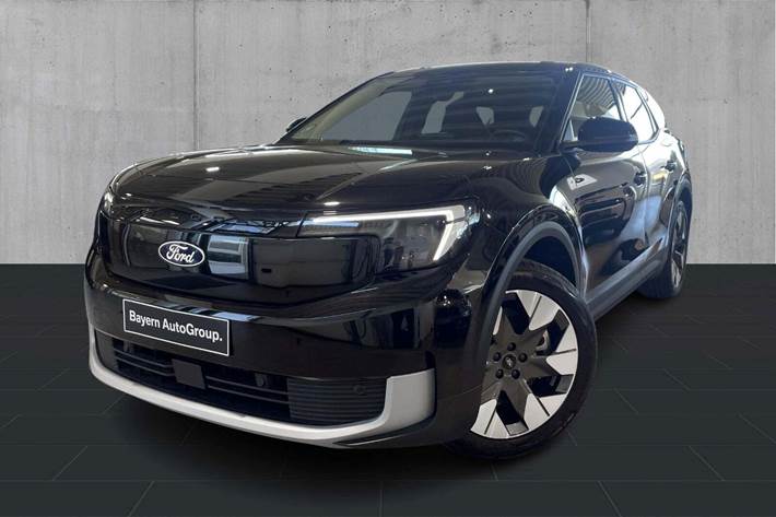 Sort Ford Explorer fra 2025 set udefra