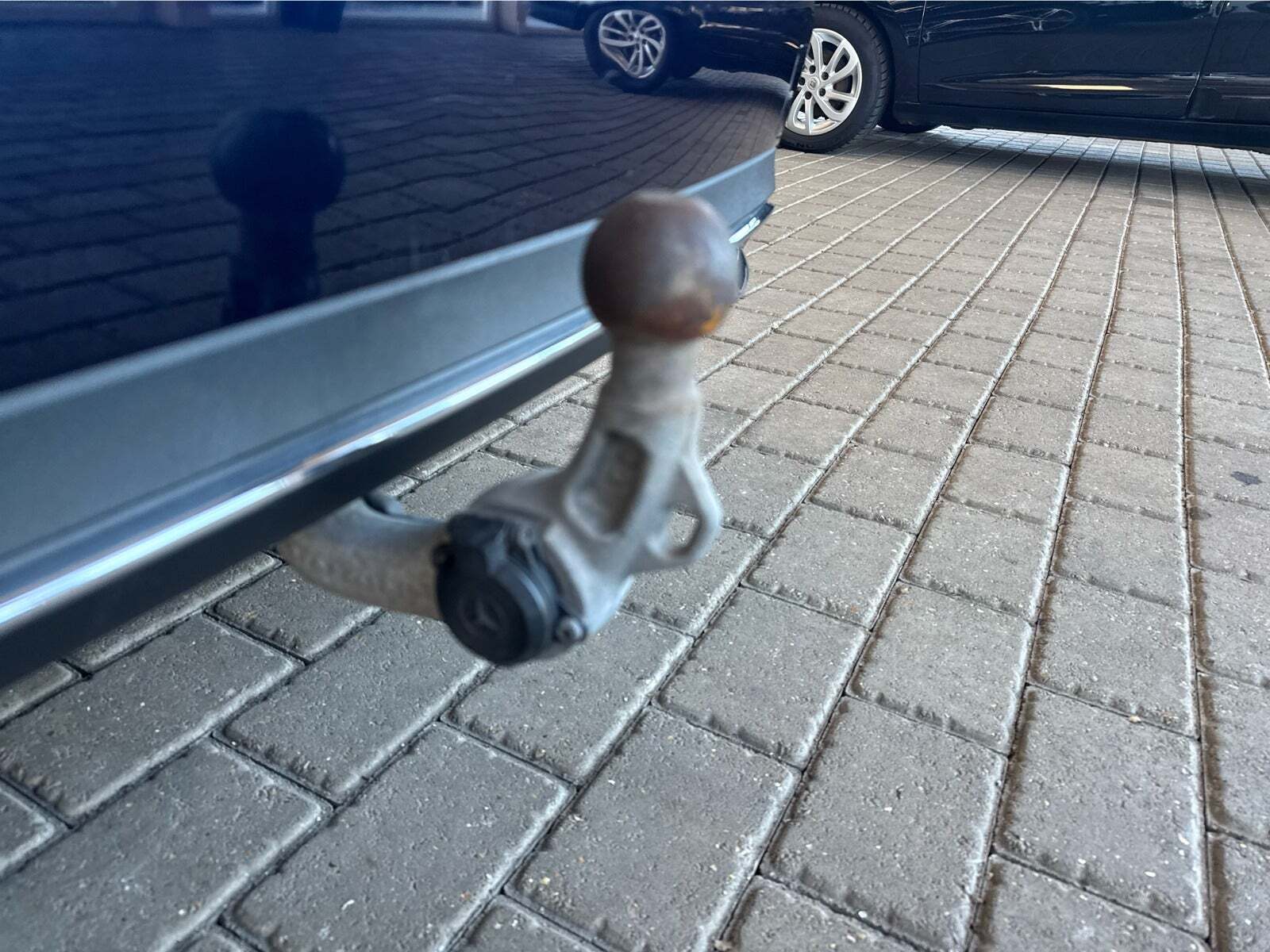 Blå Mercedes C300 de fra 2019