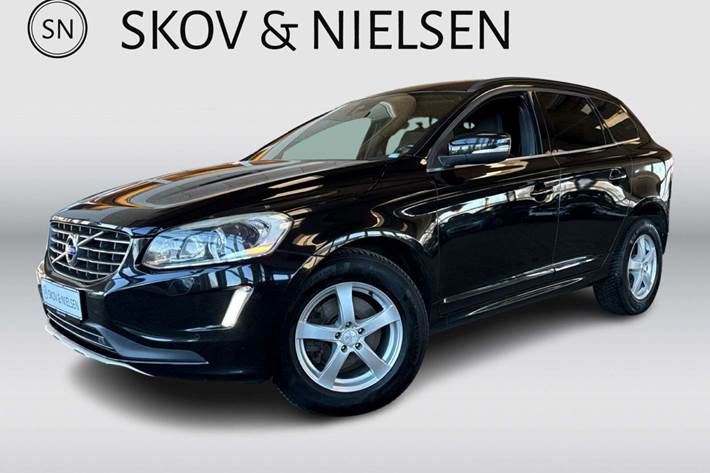 Sort Volvo XC60 fra 2014 set udefra
