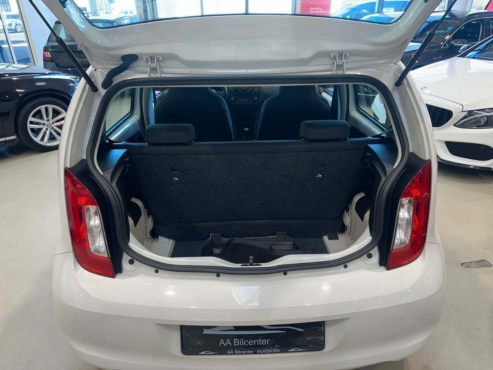 Hvid Skoda Citigo fra 2015