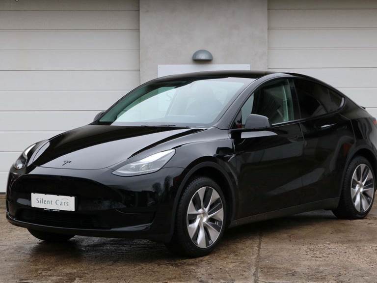 Tesla Model Y RWD