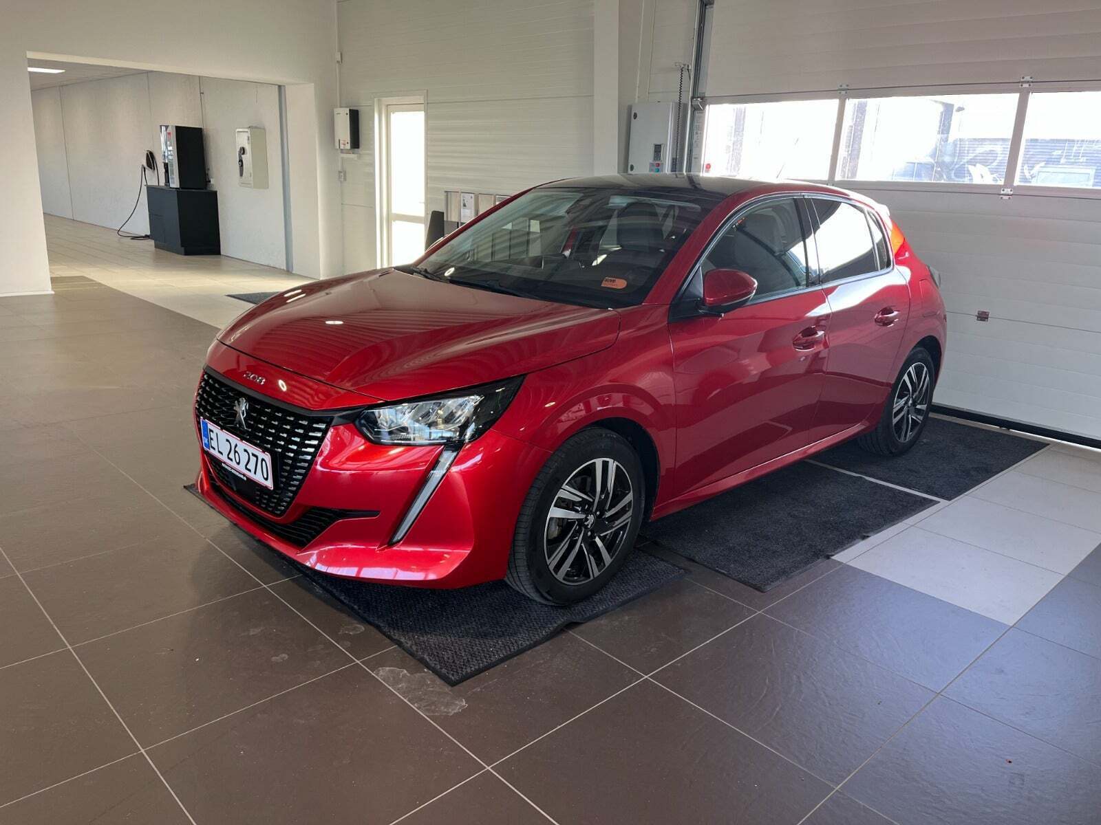 Peugeot 208 1,5 BlueHDi 100 Allure Sky