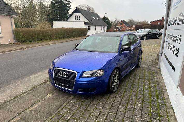 Blå Audi A3 fra 2008