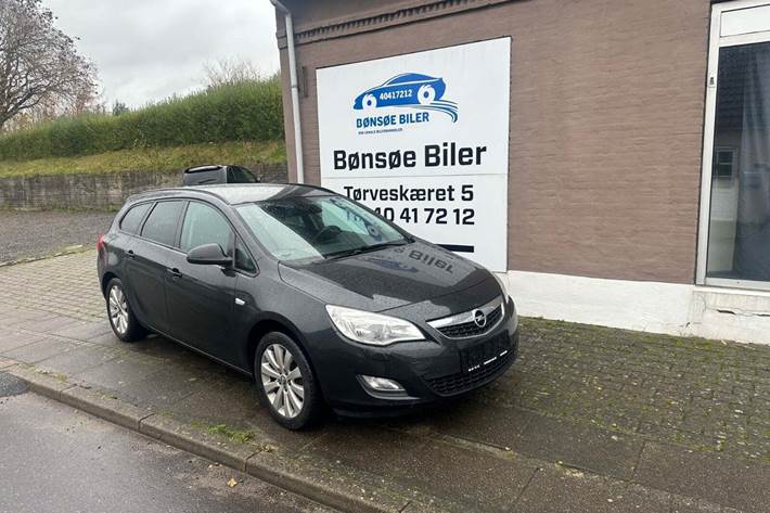 undefined Opel Astra fra 2012