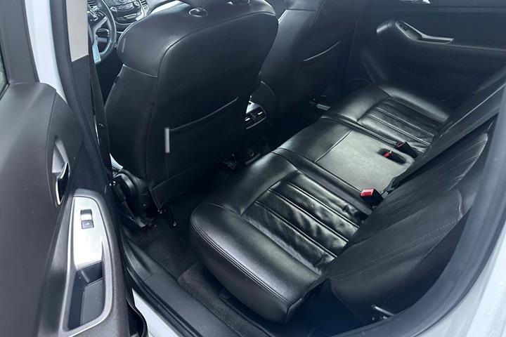 undefined Chevrolet Orlando fra 2012 set indefra