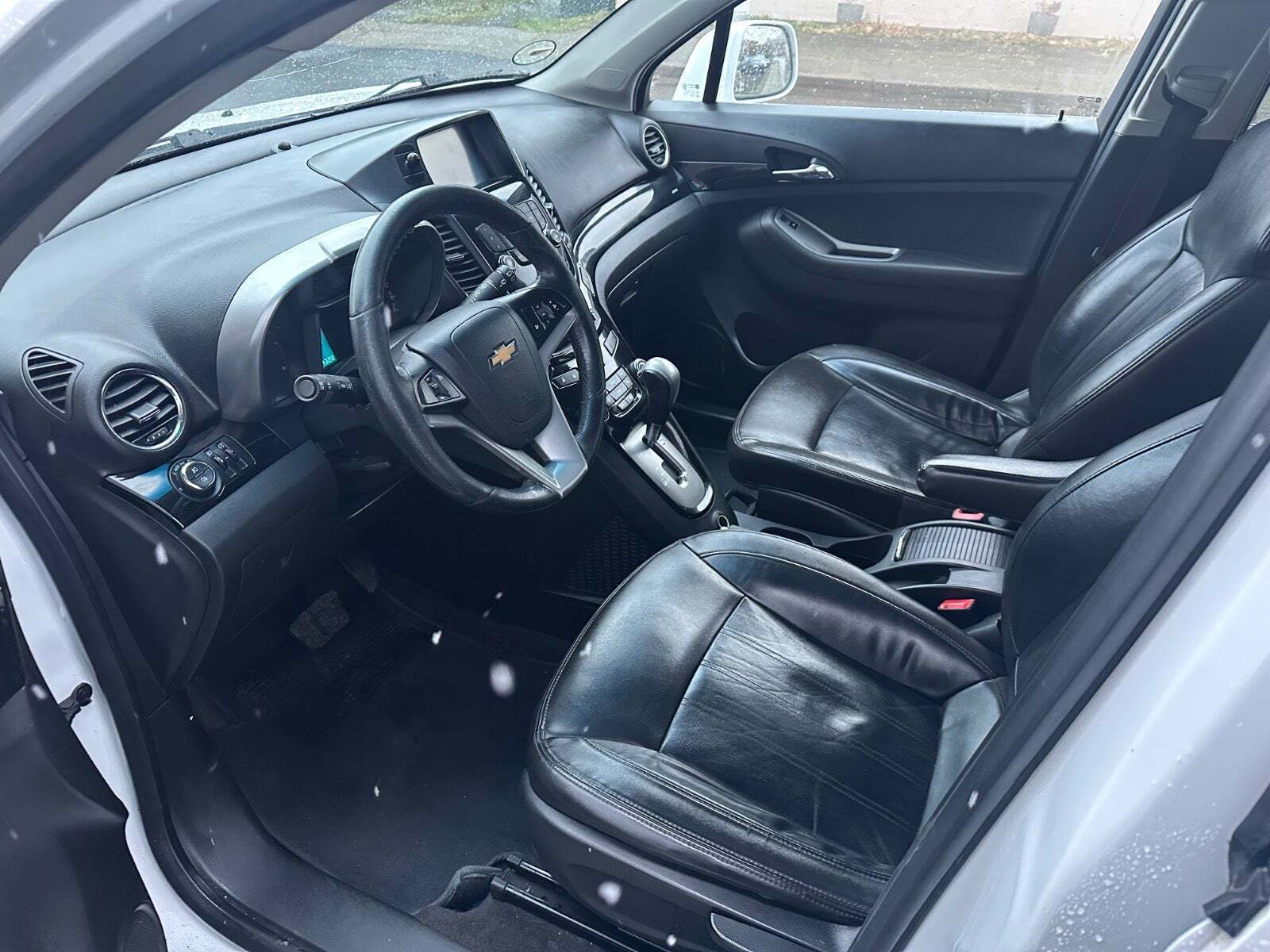 undefined Chevrolet Orlando fra 2012 set indefra