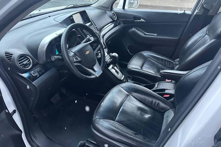 undefined Chevrolet Orlando fra 2012 set indefra