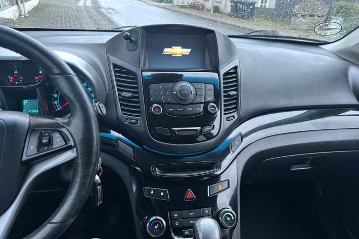 undefined Chevrolet Orlando fra 2012 set indefra