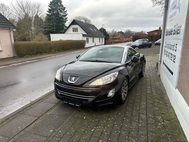 Peugeot RCZ 1,6 THP 200
