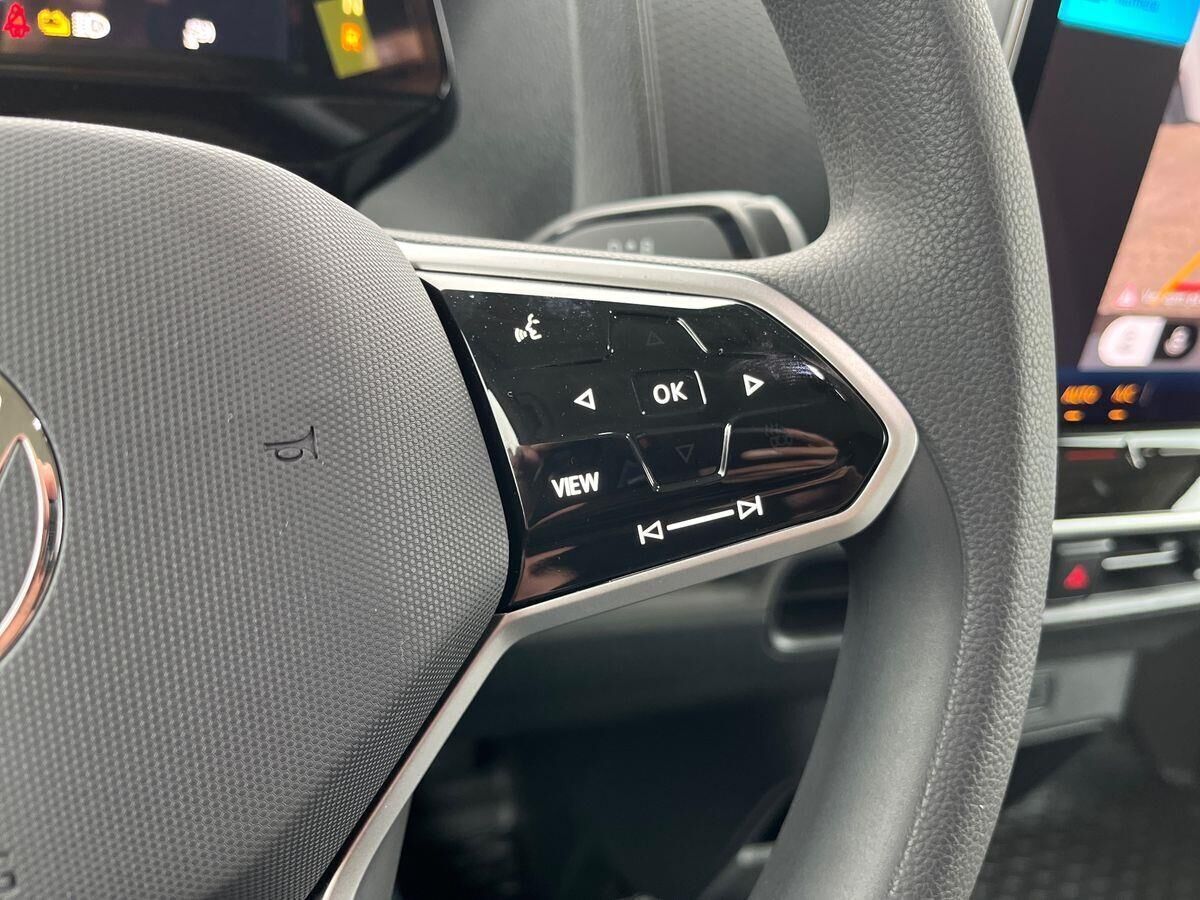 Hvid VW ID.Buzz fra 2025