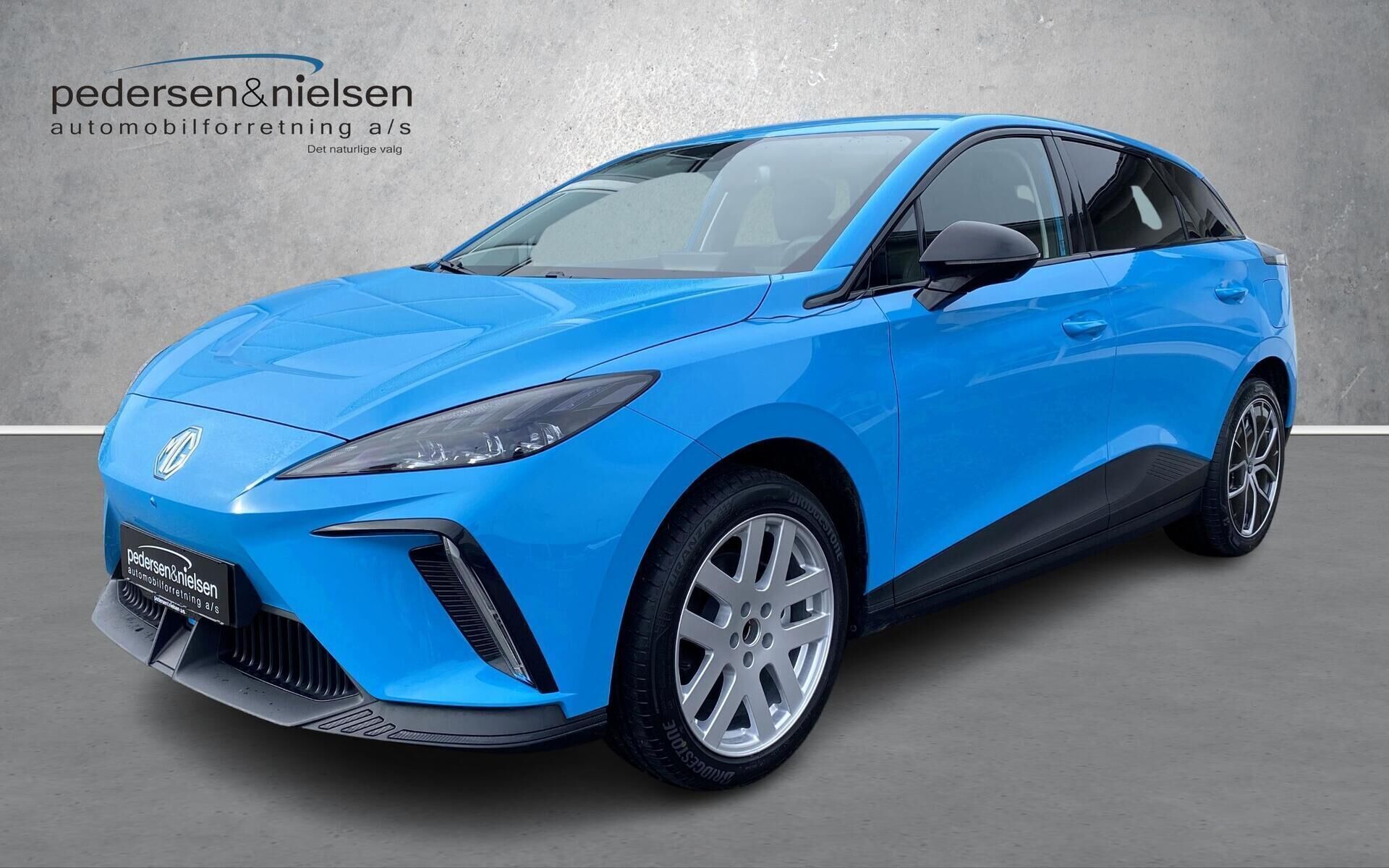 MG MG4 Electric EL Luxury 204HK 5d Aut.