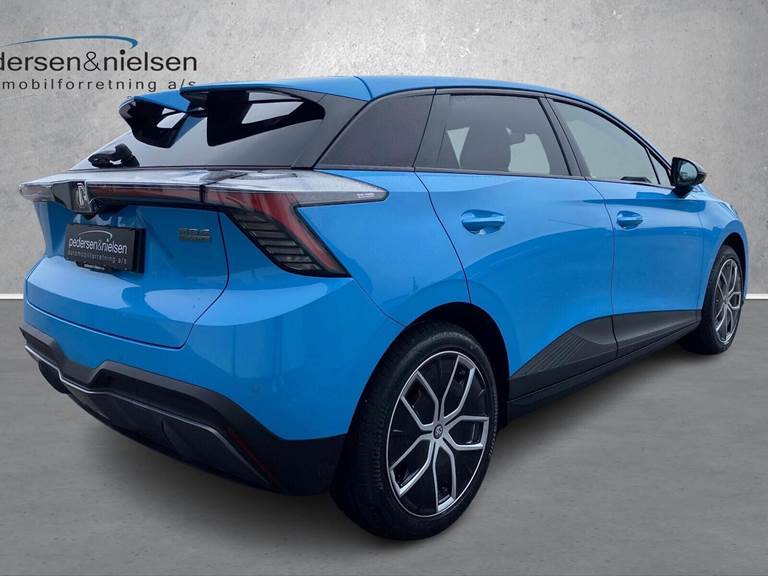 MG MG4 Electric EL Luxury 204HK 5d Aut.