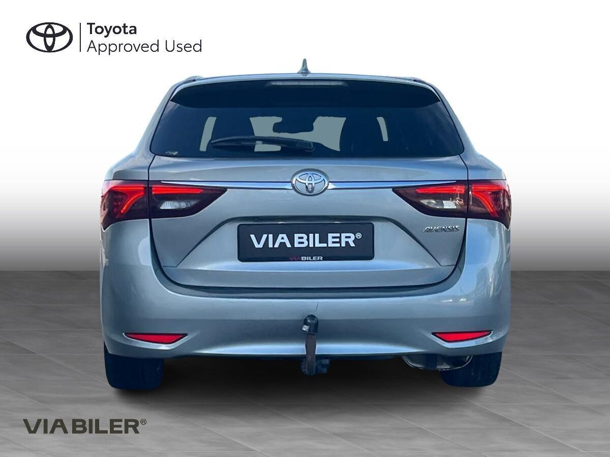 Toyota Avensis 1,8 Touring Sports VVT-I T2 Selected Multidrive S 147HK Stc 6g Aut.