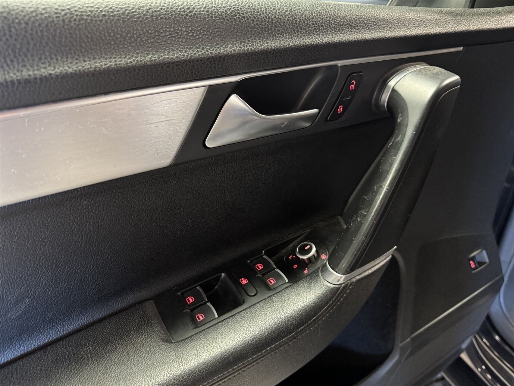 VW Passat 2,0 Variant BlueMotion TDI Highline 140HK Stc 6g Aut.