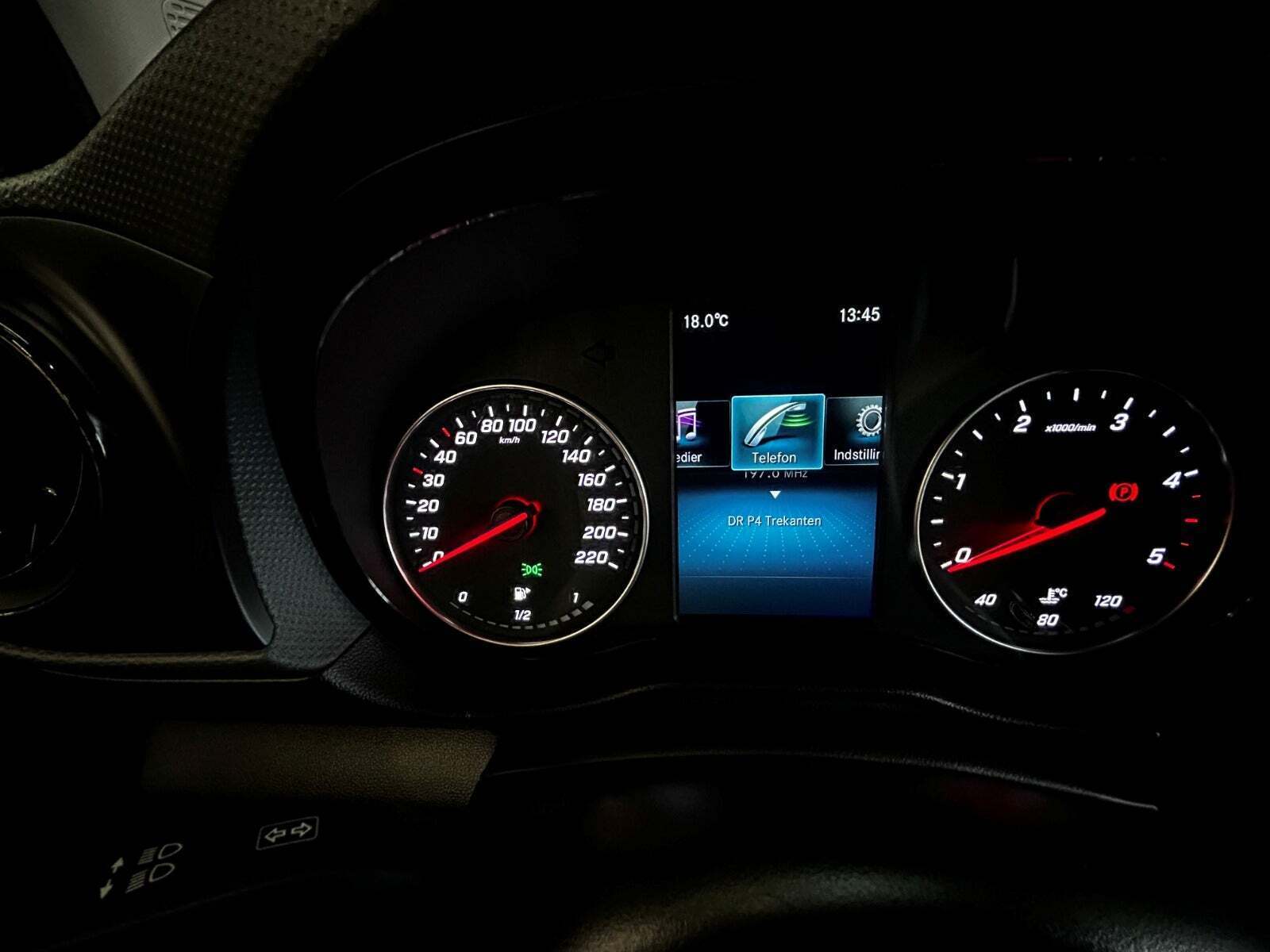 Hvid Mercedes Citan 110 fra 2022