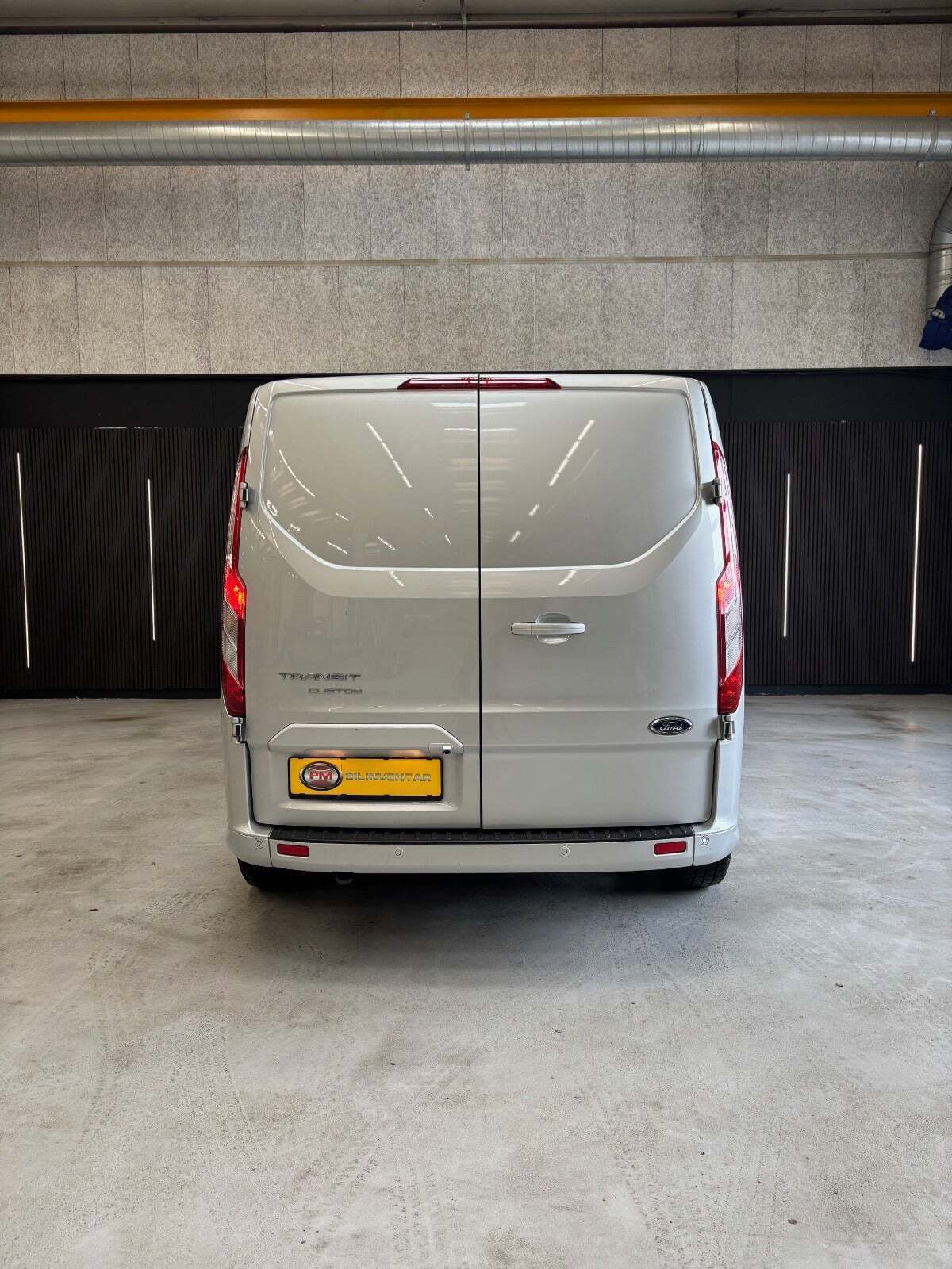 Ford Transit Custom 320L 2,0 TDCi 185 Sport aut.