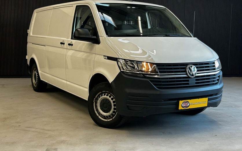 VW Transporter 2,0 TDi 150 Kassevogn DSG lang