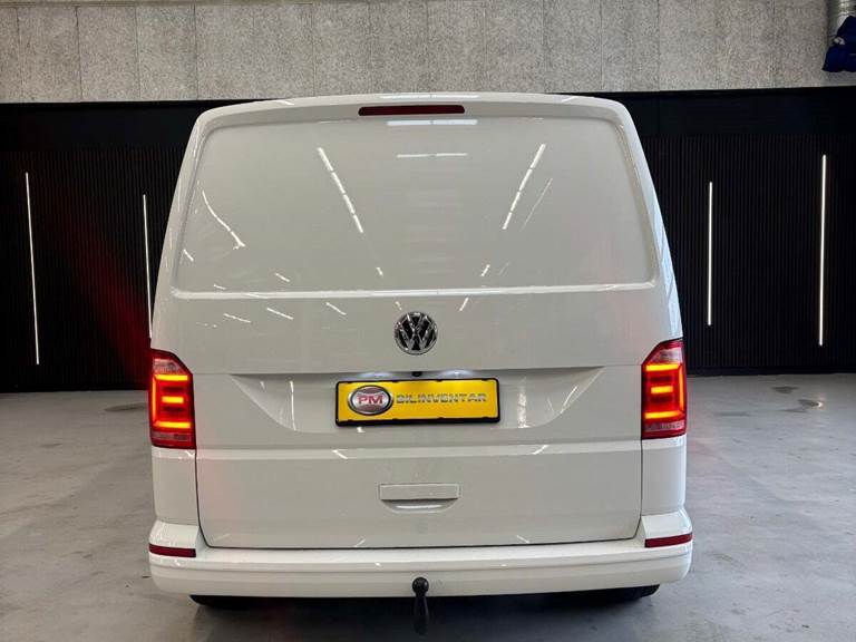 VW Transporter 2,0 TDi 150 Kassevogn DSG lang