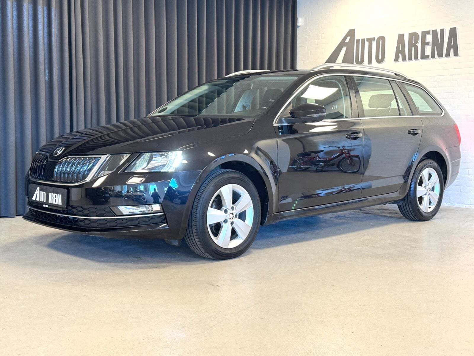 Skoda Octavia 1,6 TDi 115 Ambition Combi DSG