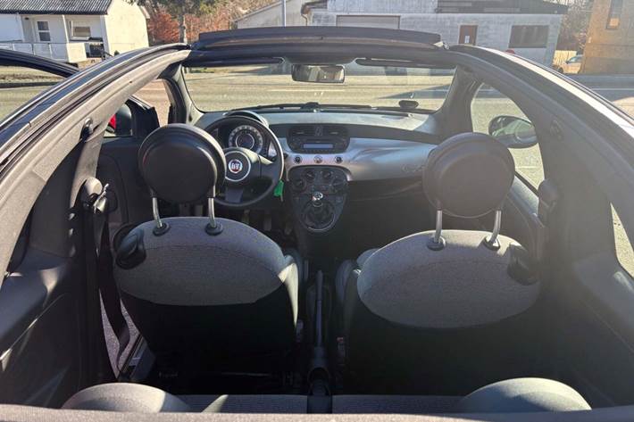 Sort Fiat 500C fra 2012