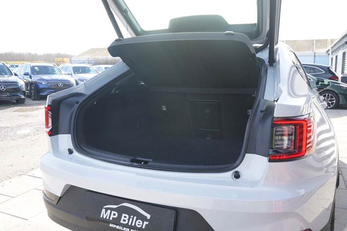 Hvid Polestar 2 fra 2023