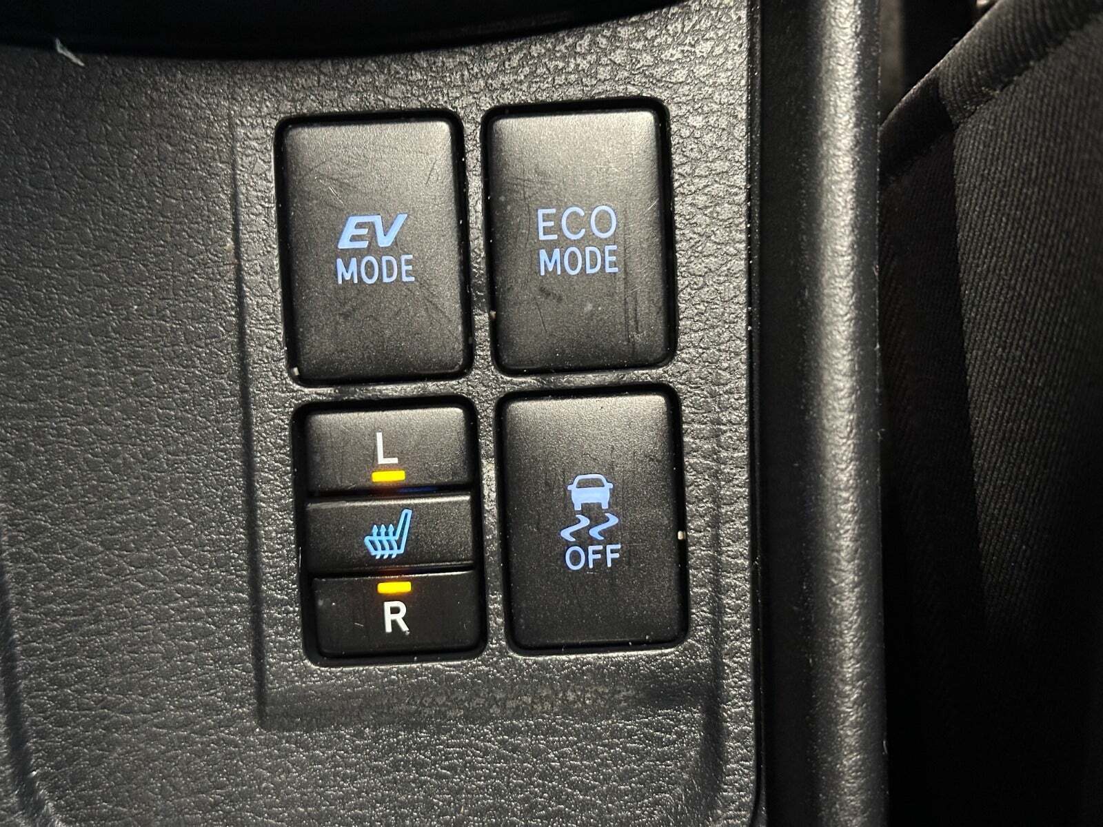 Hvid Toyota Yaris fra 2016