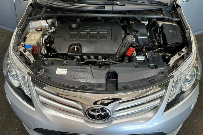 undefined Toyota Avensis fra 2015