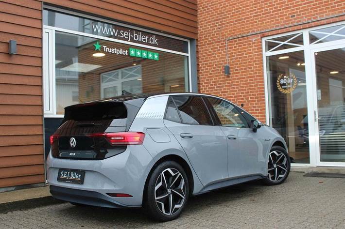 Grå VW ID.3 fra 2020