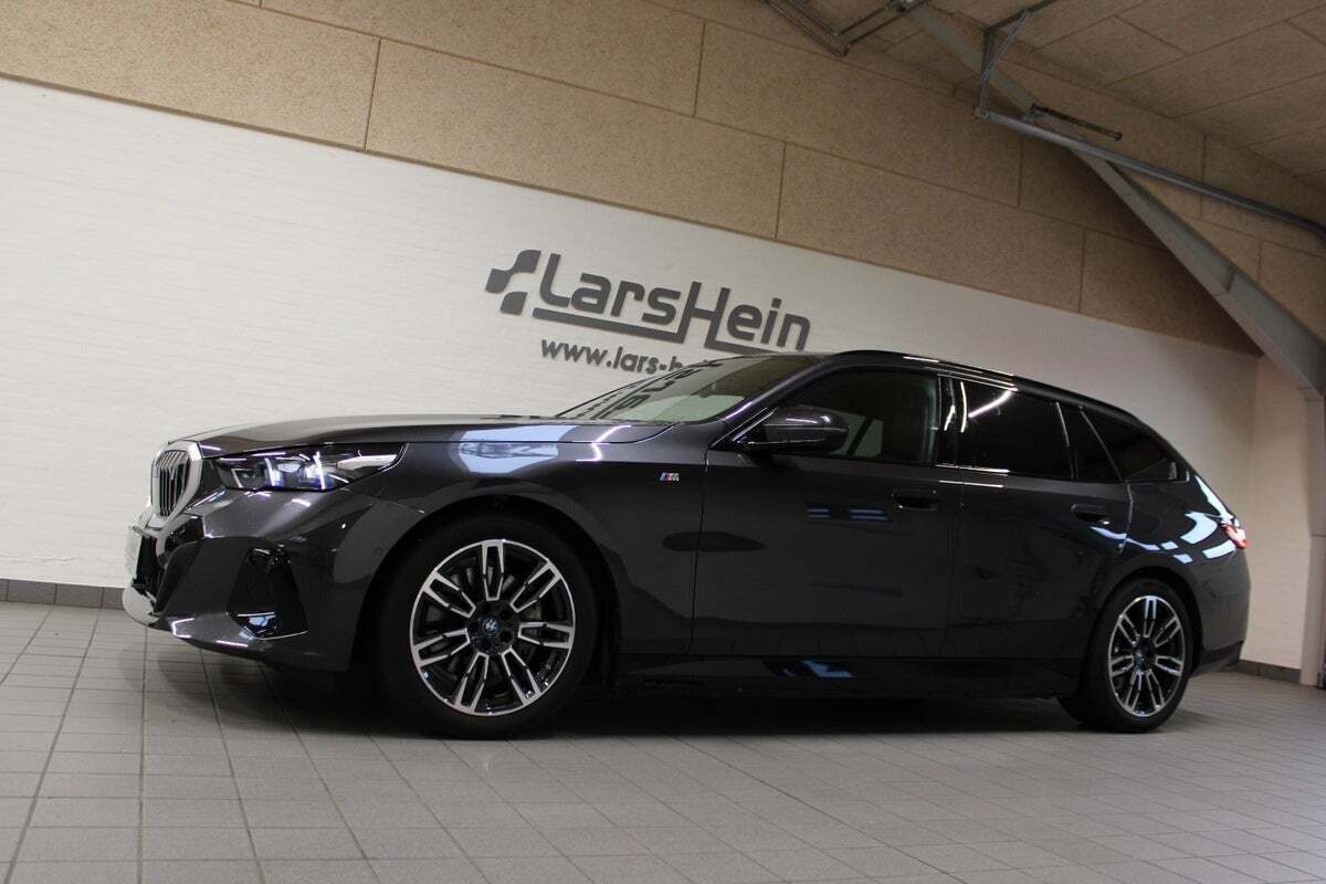 BMW i5 eDrive40 Touring M-Sport