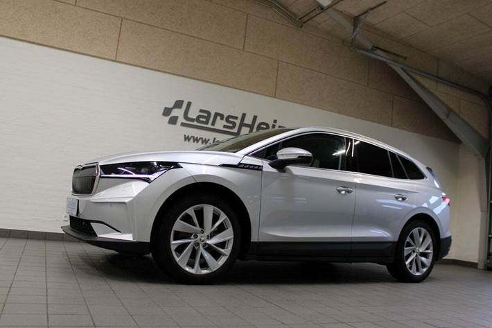 Sølv Skoda Enyaq fra 2021
