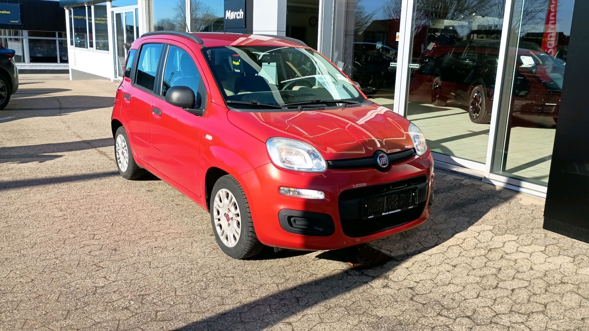 Orange Fiat Panda fra 2013