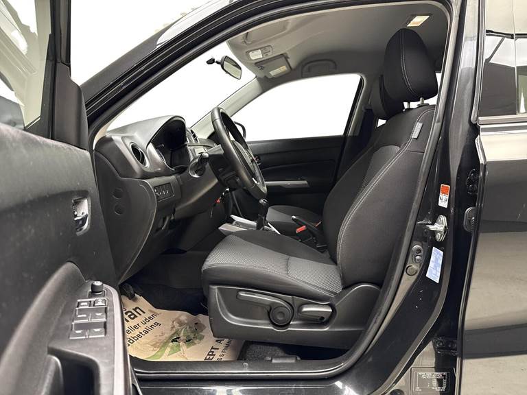 Suzuki Vitara 1,0 Boosterjet Active 112HK 5d