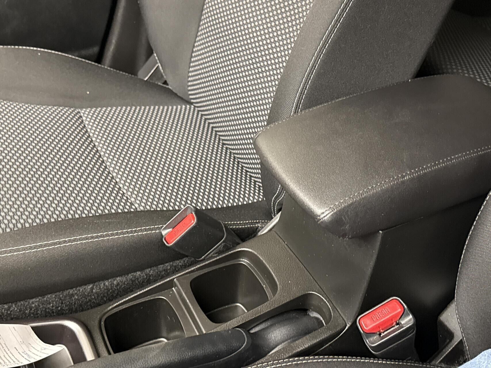 Sort Suzuki Vitara fra 2019