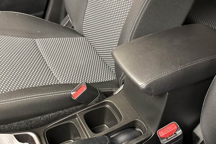 Sort Suzuki Vitara fra 2019