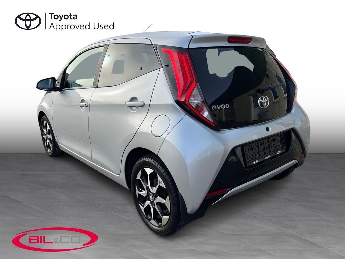 Toyota Aygo 1,0 VVT-I X-plore DAB+ 72HK 5d