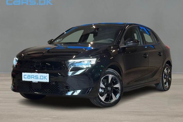 Sort Opel Corsa-e fra 2024 set udefra