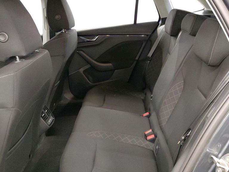 Skoda Scala 1,0 TSi 110 Dynamic DSG