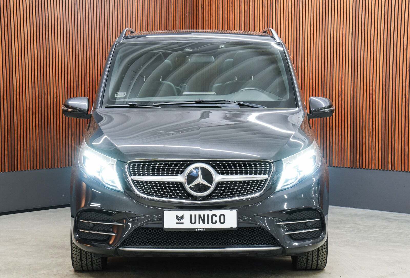 Mercedes V300 d 2,0 AMG Line aut. L 4Matic