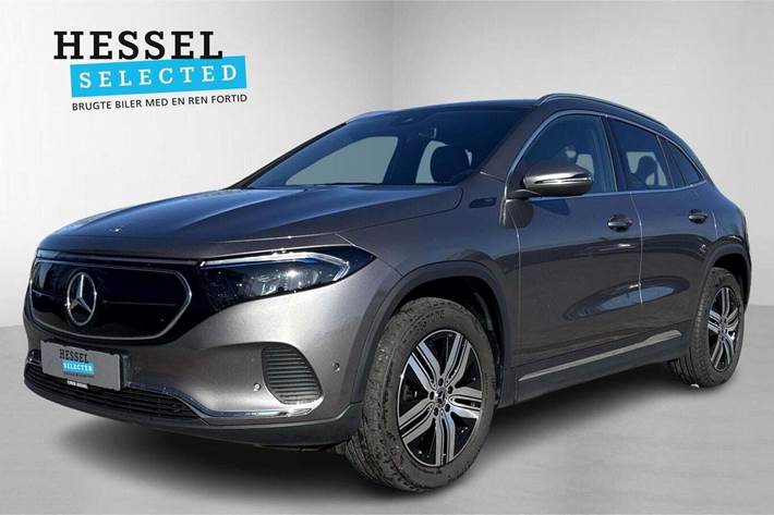 Grå Mercedes EQA250 fra 2022 set udefra