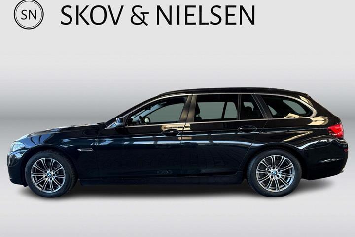 Sort BMW 525d fra 2014