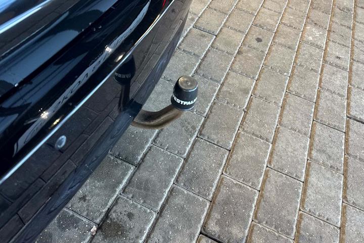 Sort BMW 525d fra 2014