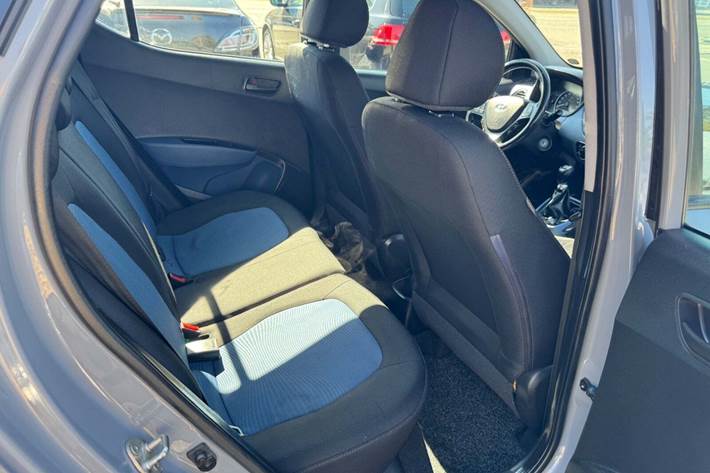 undefined Hyundai i10 fra 2014