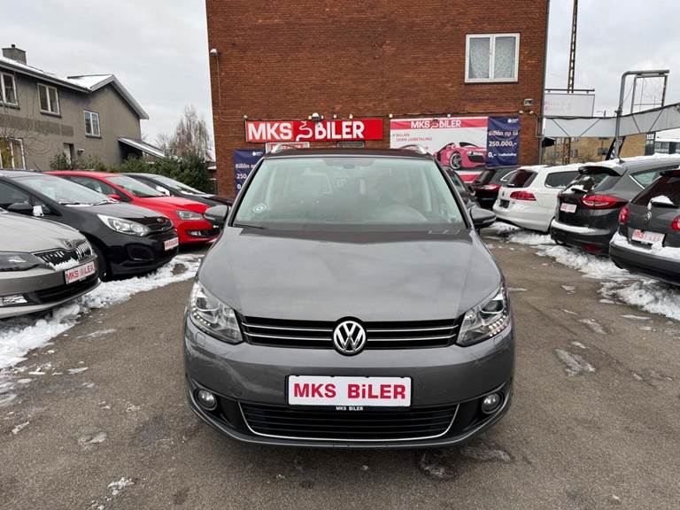 VW Touran 1,6 TDi 105 Highline DSG BMT 7prs