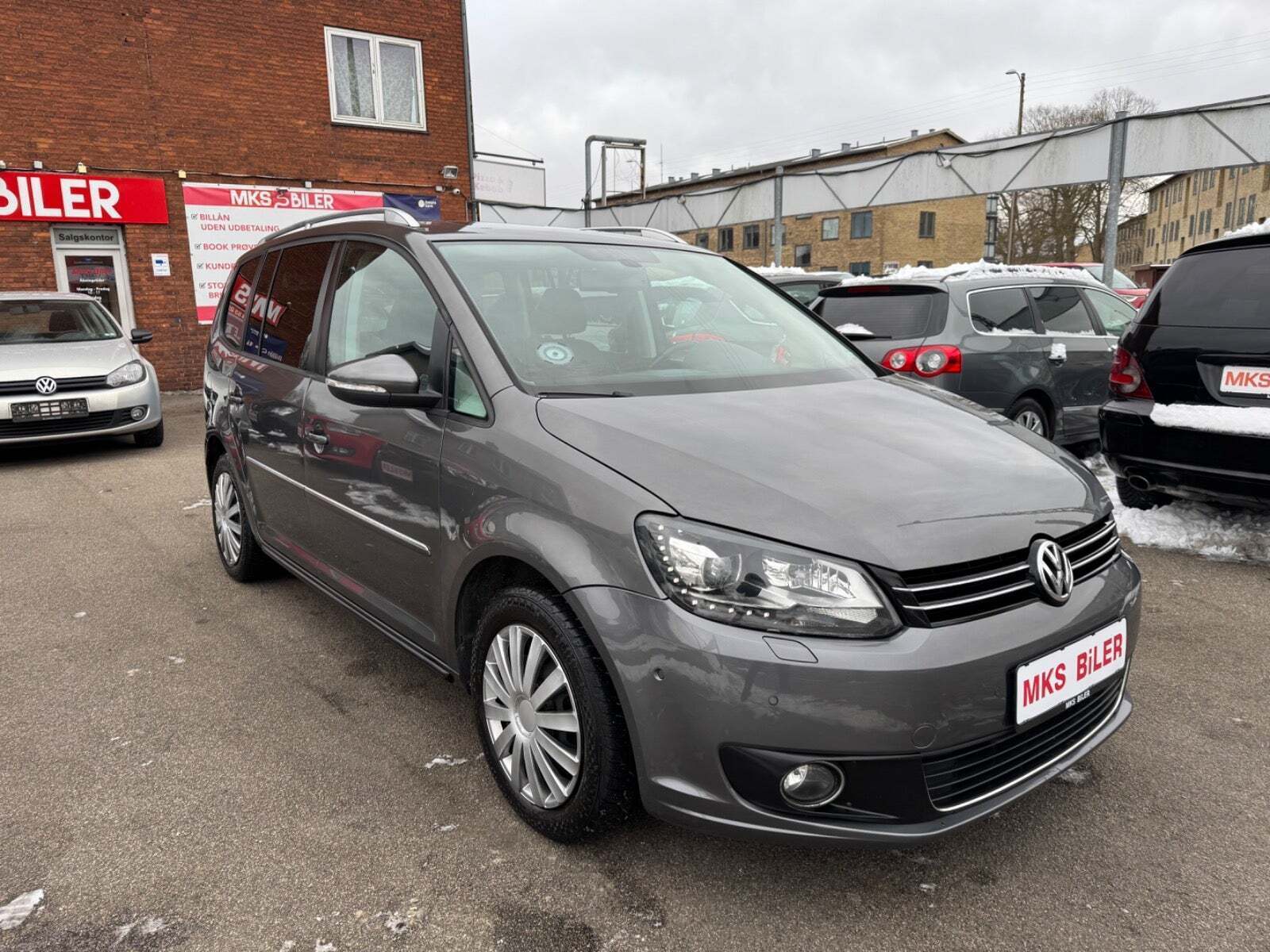 VW Touran 1,6 TDi 105 Highline DSG BMT 7prs