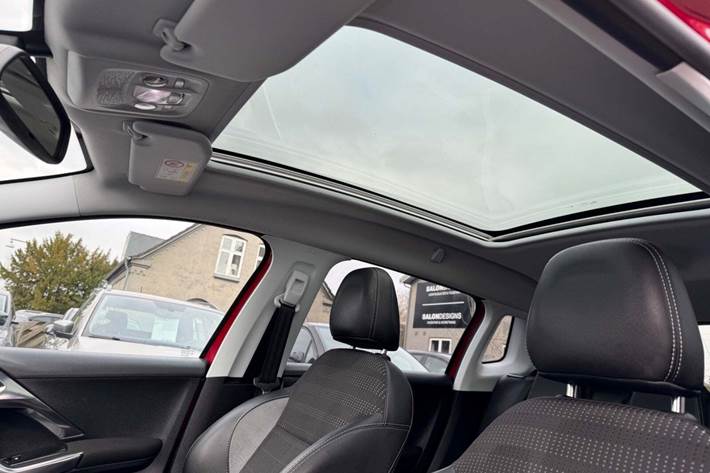 undefined Peugeot 2008 fra 2017