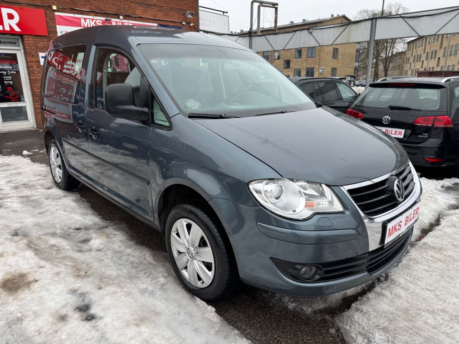 VW Caddy 1,6 Life 7prs