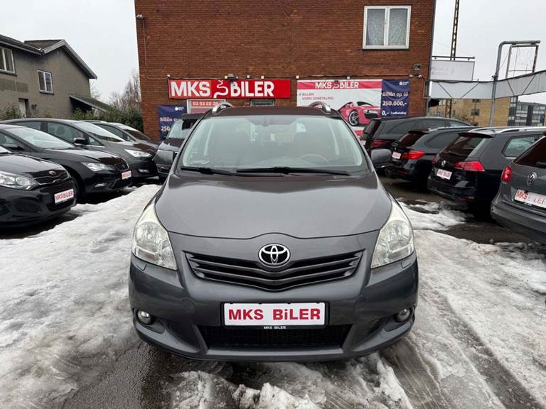 Toyota Verso 1,8 T3 MDS 7prs