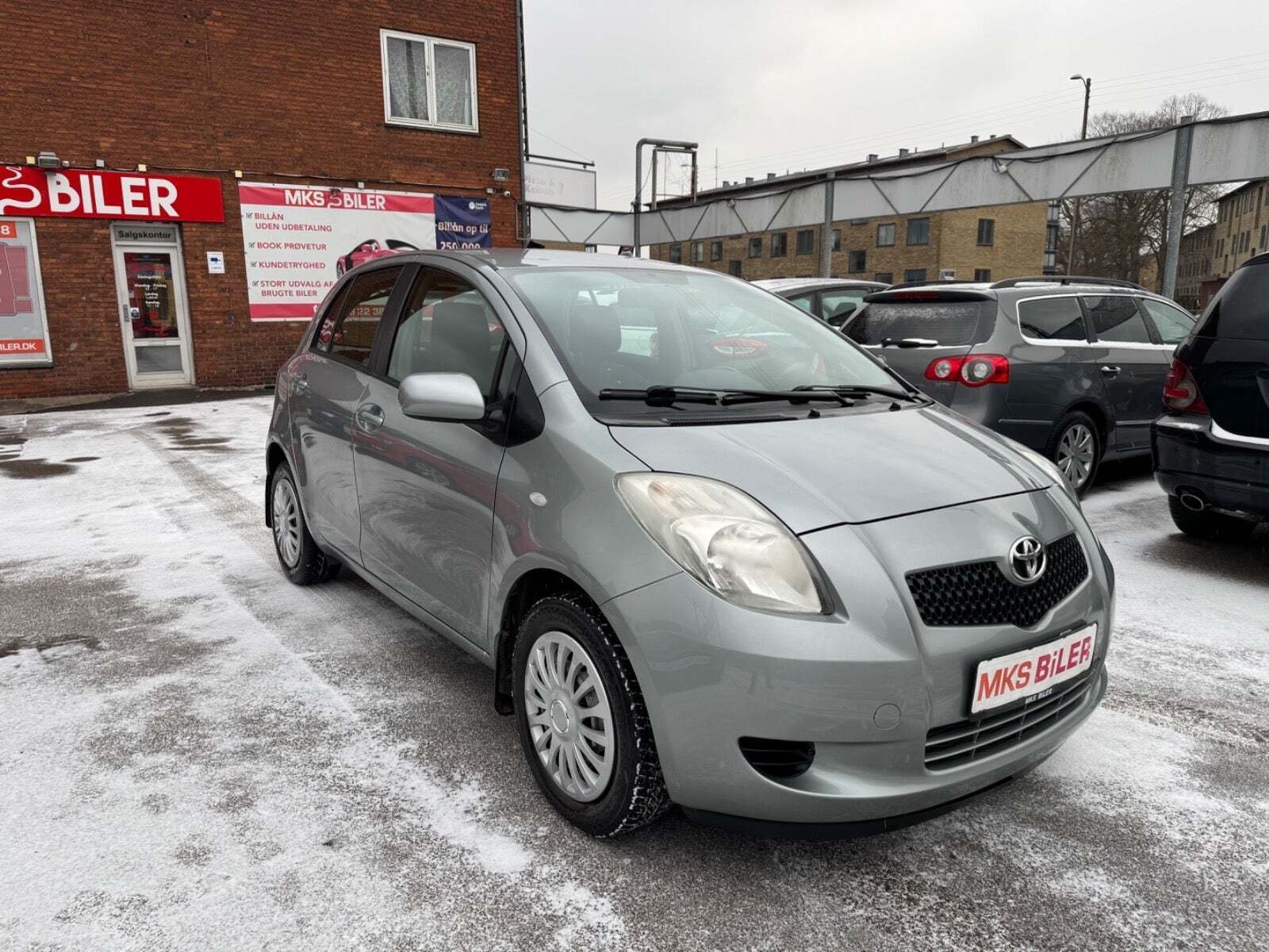 Toyota Yaris 1,0 Luna