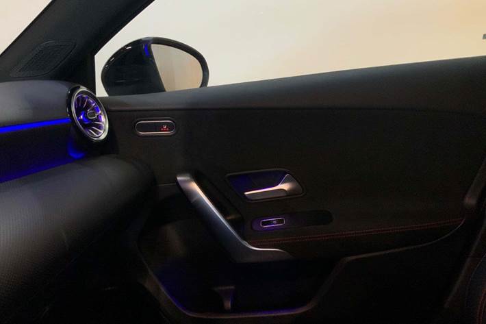 Sort Mercedes A250 e fra 2022